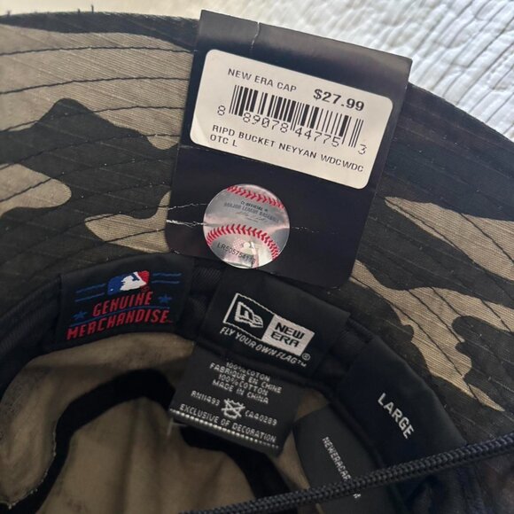 New Era Men's multi Hat - Picture 2 of 3